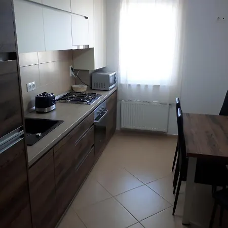Apartament Alexandra Apartment